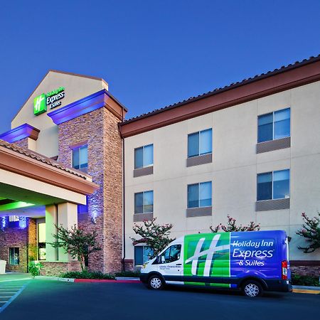 Holiday Inn Express & Suites Clovis Fresno Area By Ihg Dış mekan fotoğraf