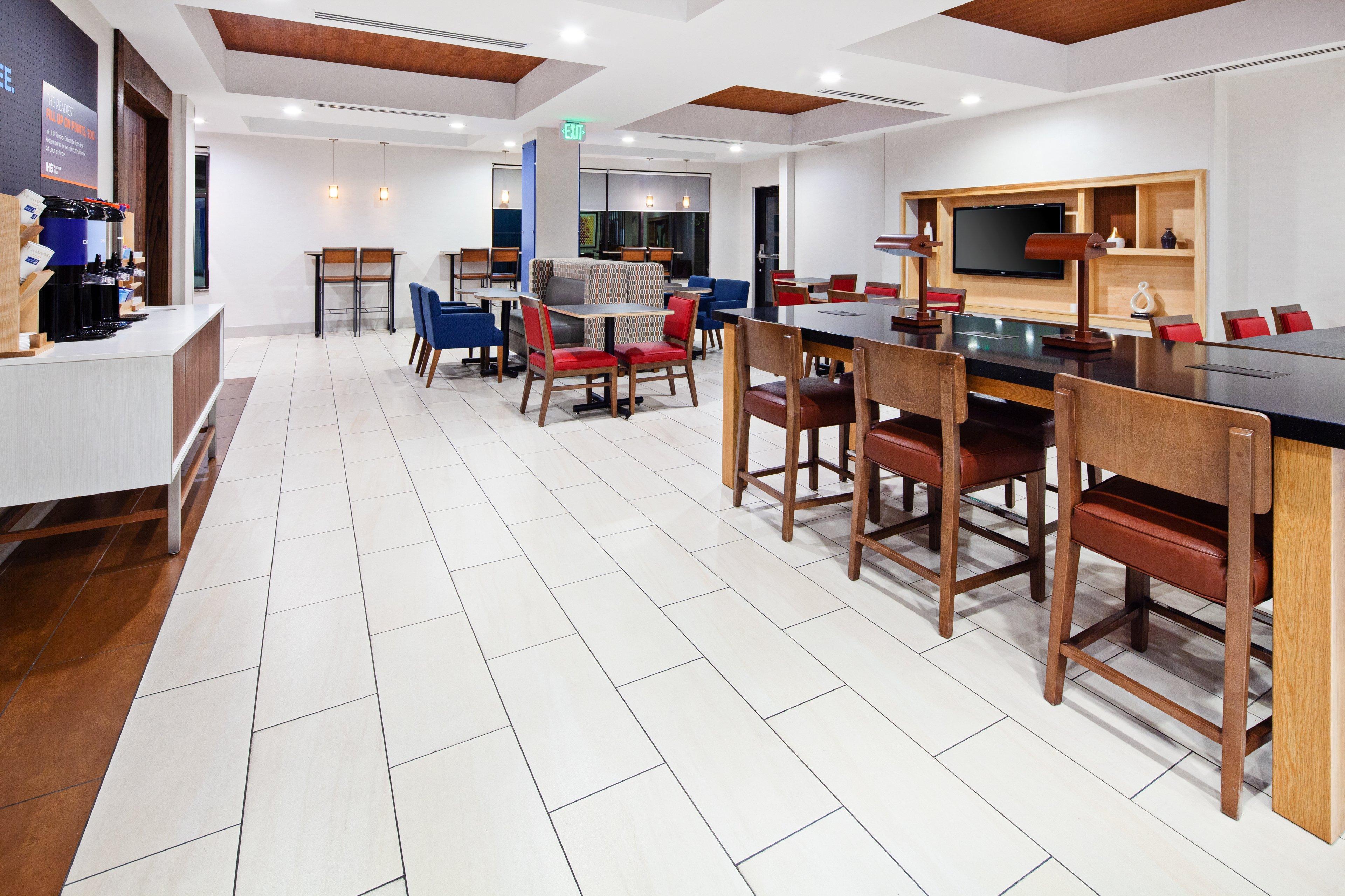 Holiday Inn Express & Suites Clovis Fresno Area By Ihg Dış mekan fotoğraf
