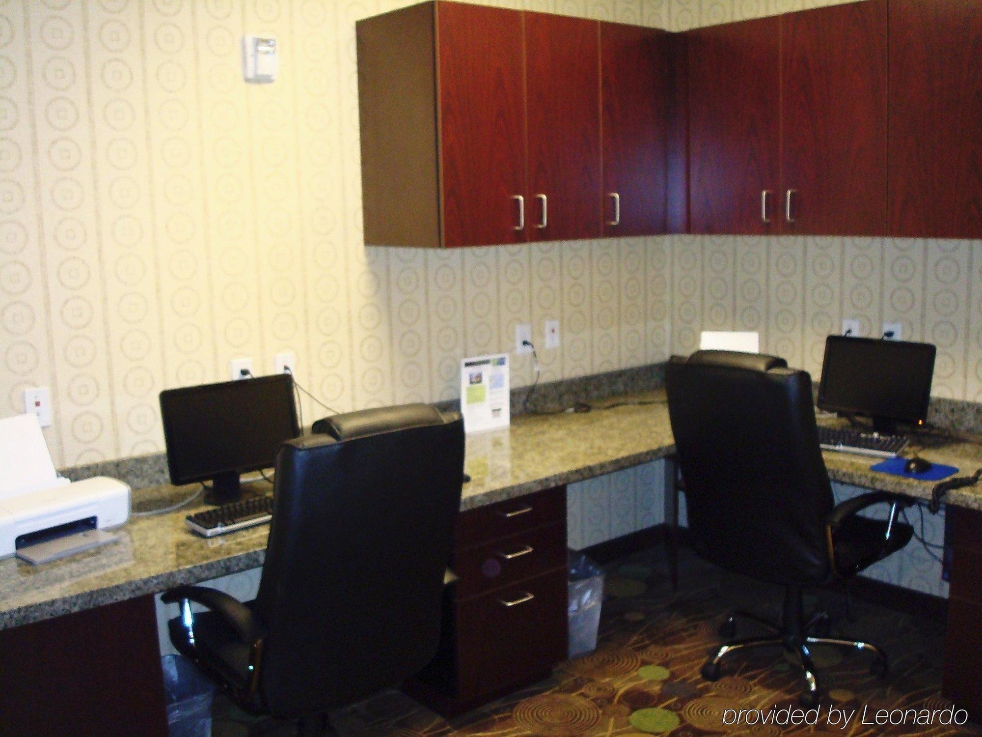 Holiday Inn Express & Suites Clovis Fresno Area By Ihg Konforlar fotoğraf