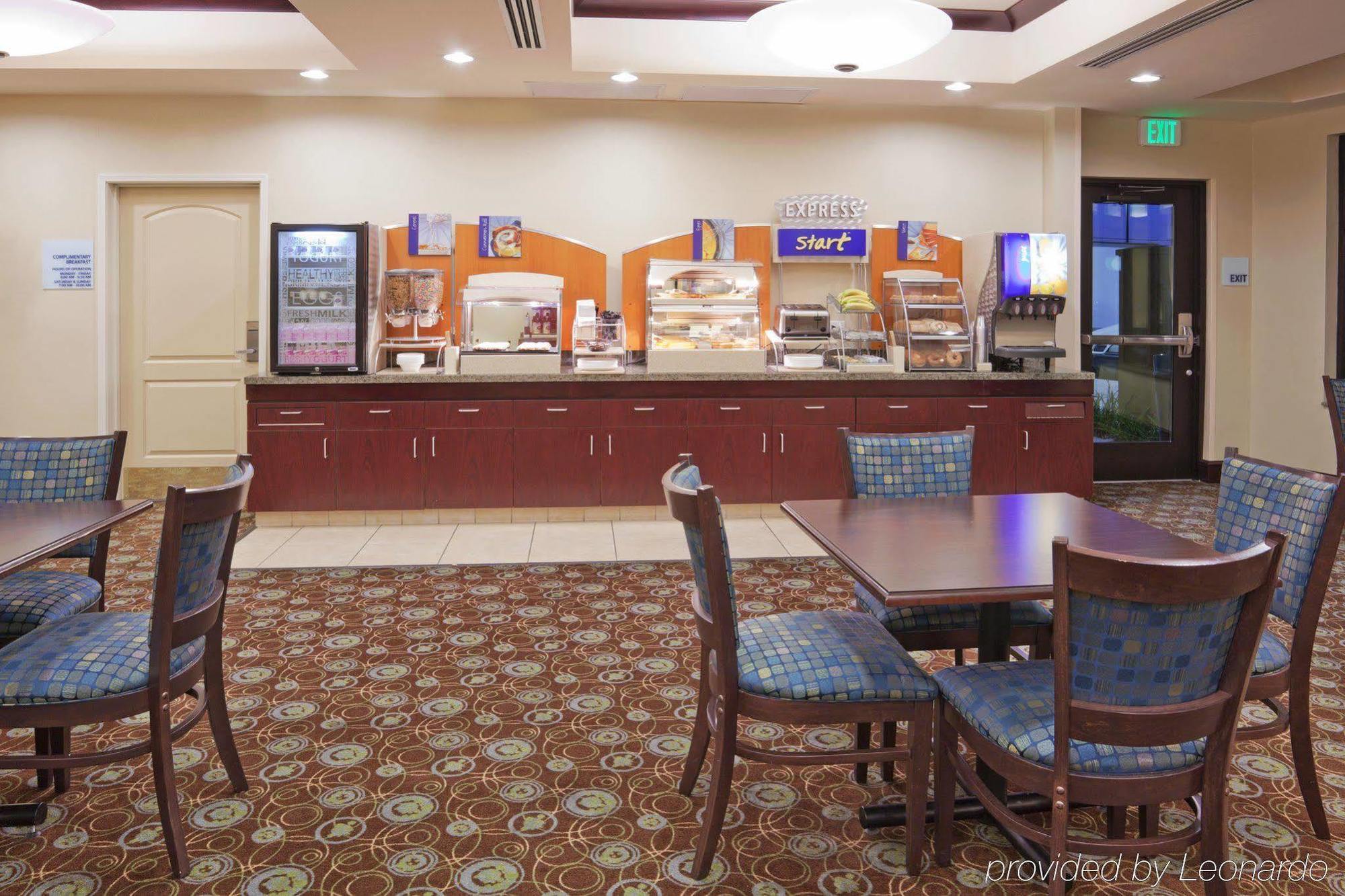 Holiday Inn Express & Suites Clovis Fresno Area By Ihg Dış mekan fotoğraf