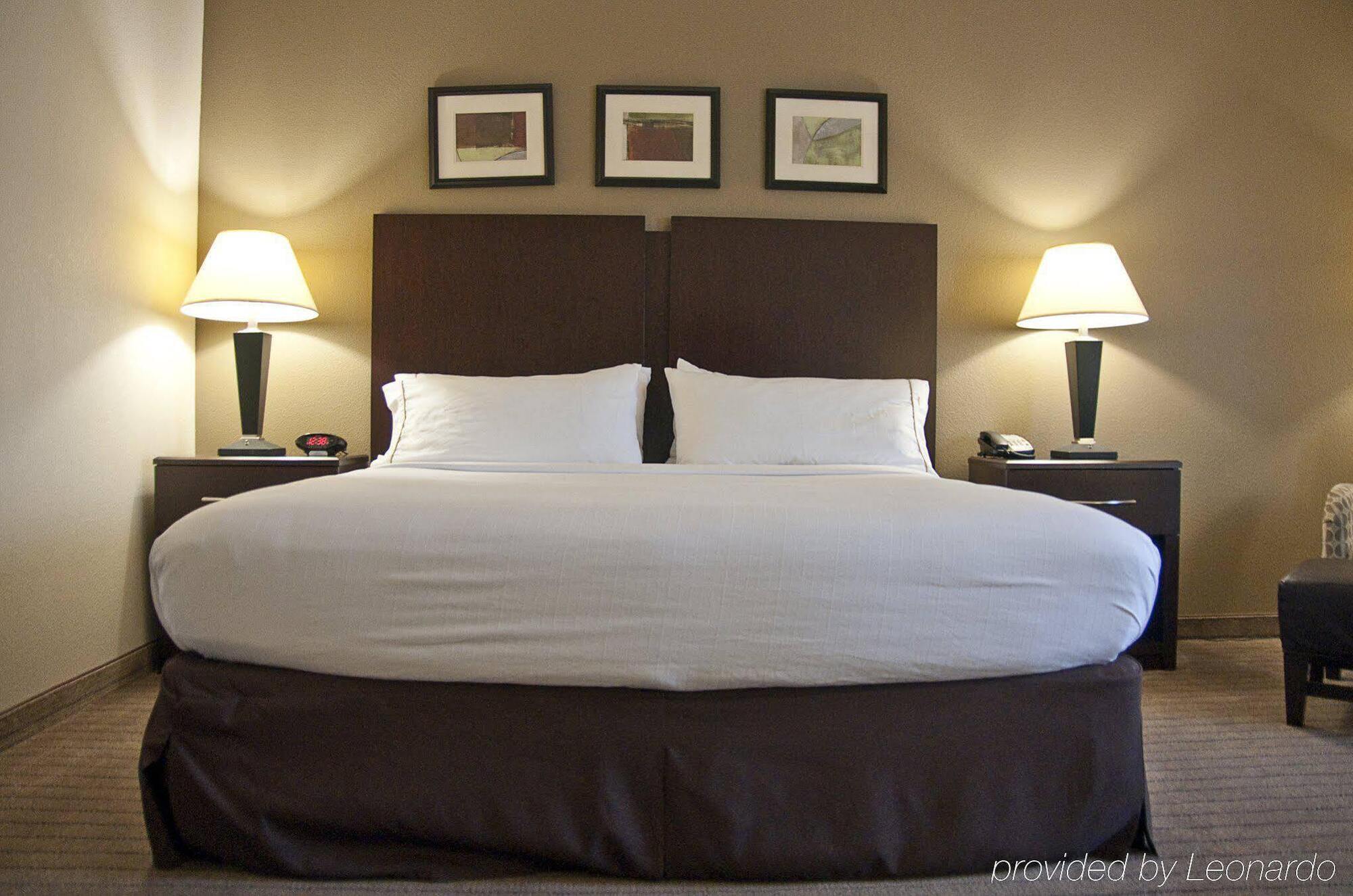 Holiday Inn Express & Suites Clovis Fresno Area By Ihg Dış mekan fotoğraf